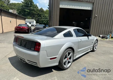 2007 Ford Mustang Gt из США, поврежденный, VIN 1ZVFT82H075200647